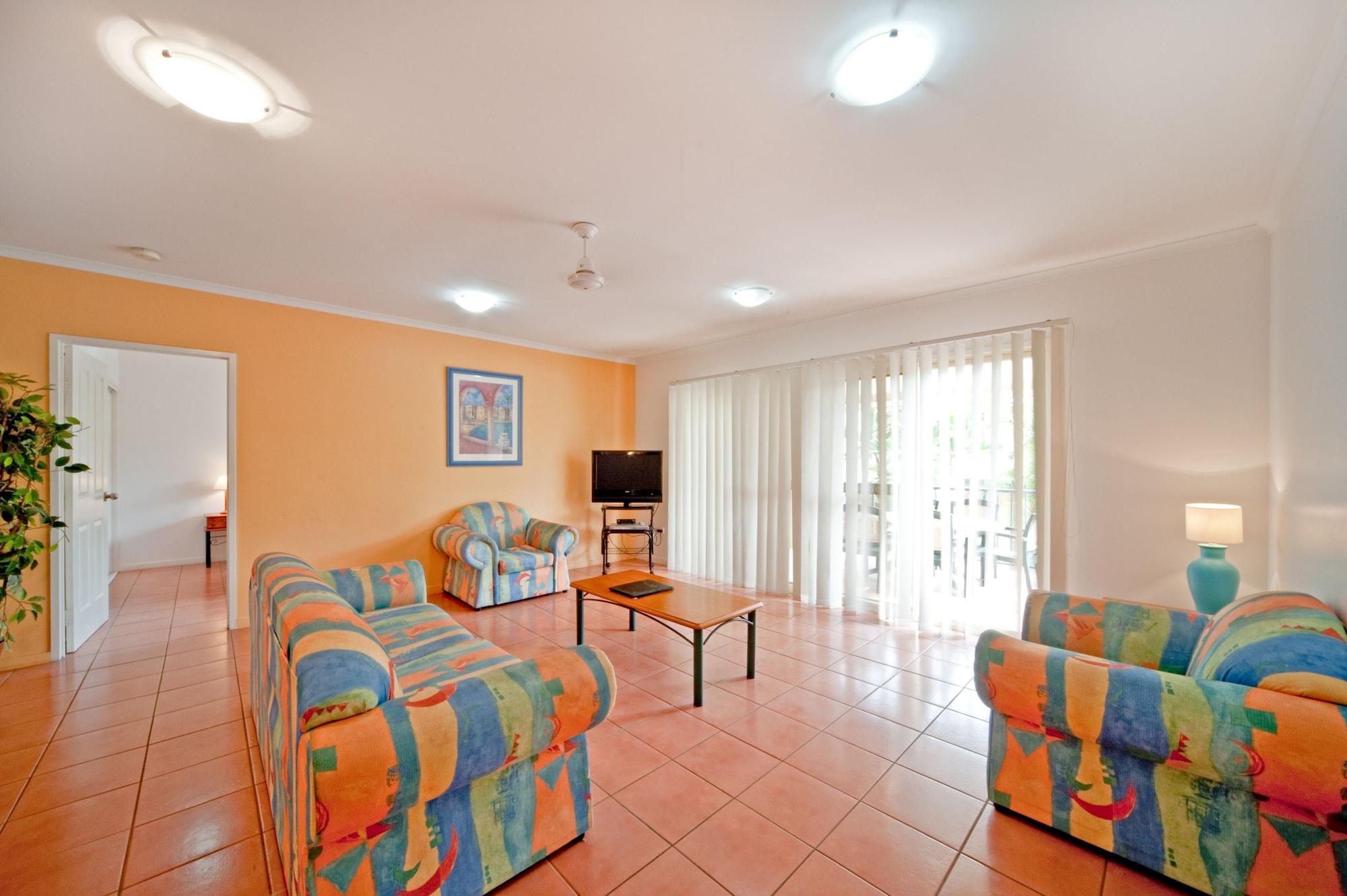 איירלי ביץ' At Beach Court Holiday Villas מראה חיצוני תמונה