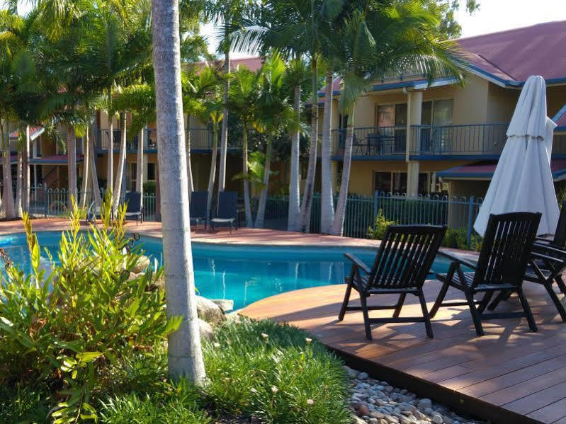איירלי ביץ' At Beach Court Holiday Villas מראה חיצוני תמונה