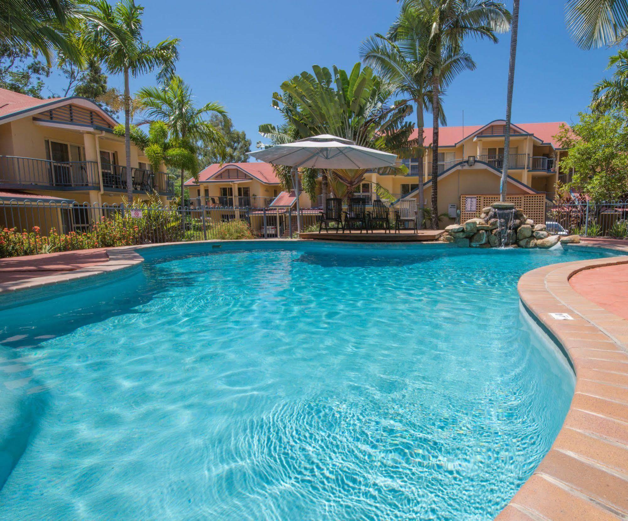 איירלי ביץ' At Beach Court Holiday Villas מראה חיצוני תמונה