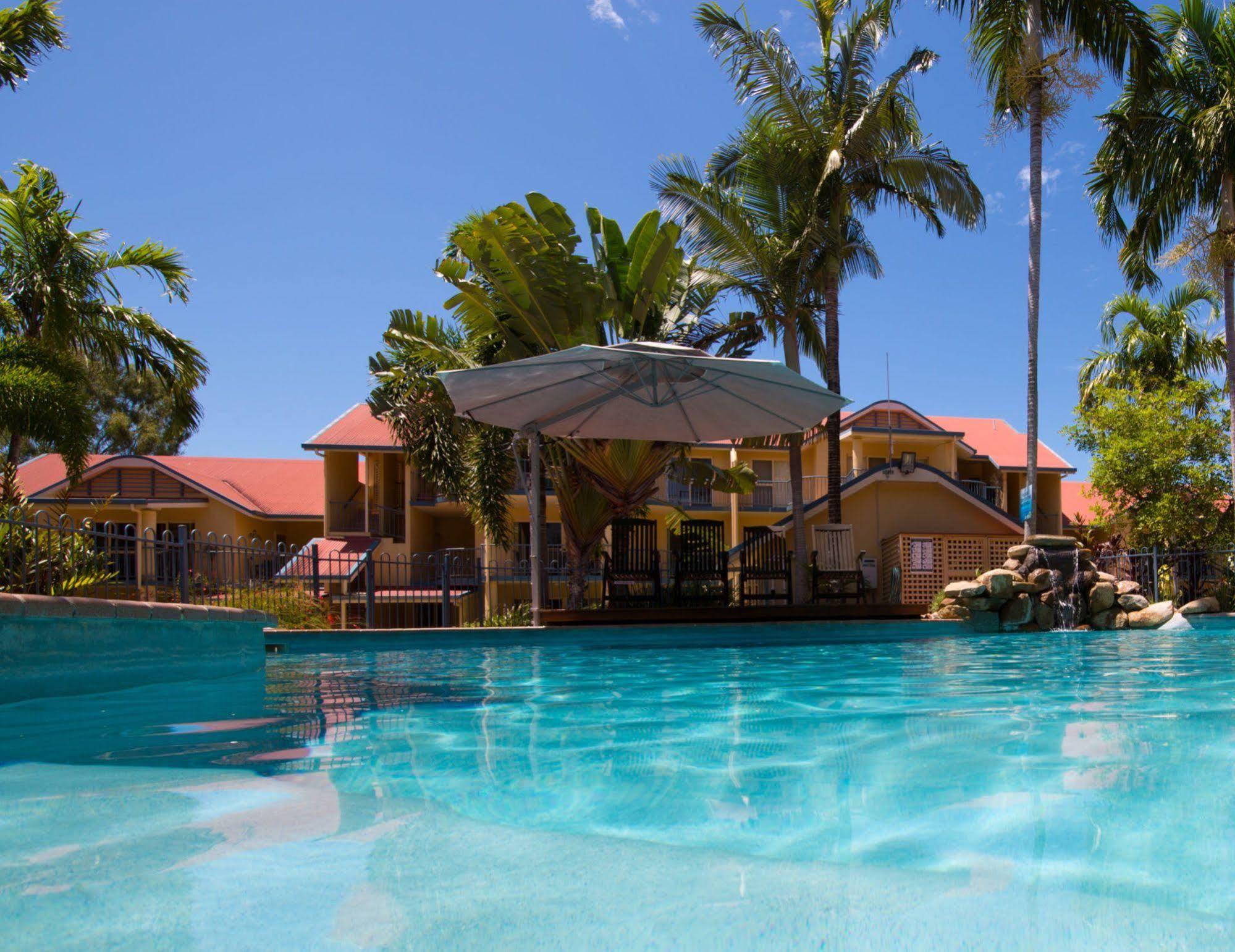 איירלי ביץ' At Beach Court Holiday Villas מראה חיצוני תמונה